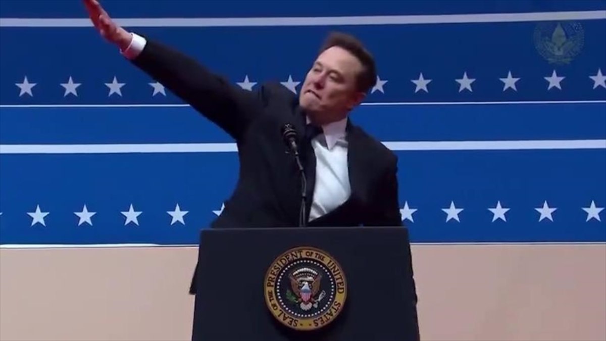 Elon Musk’ın yaptığı el hareketi, Nazi selamına benzetildi
